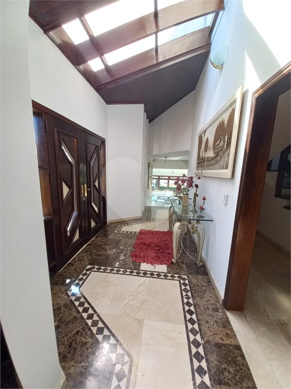 Casa à venda com 4 suítes no condomínio Aruã, Mogi das Cruzes - SP