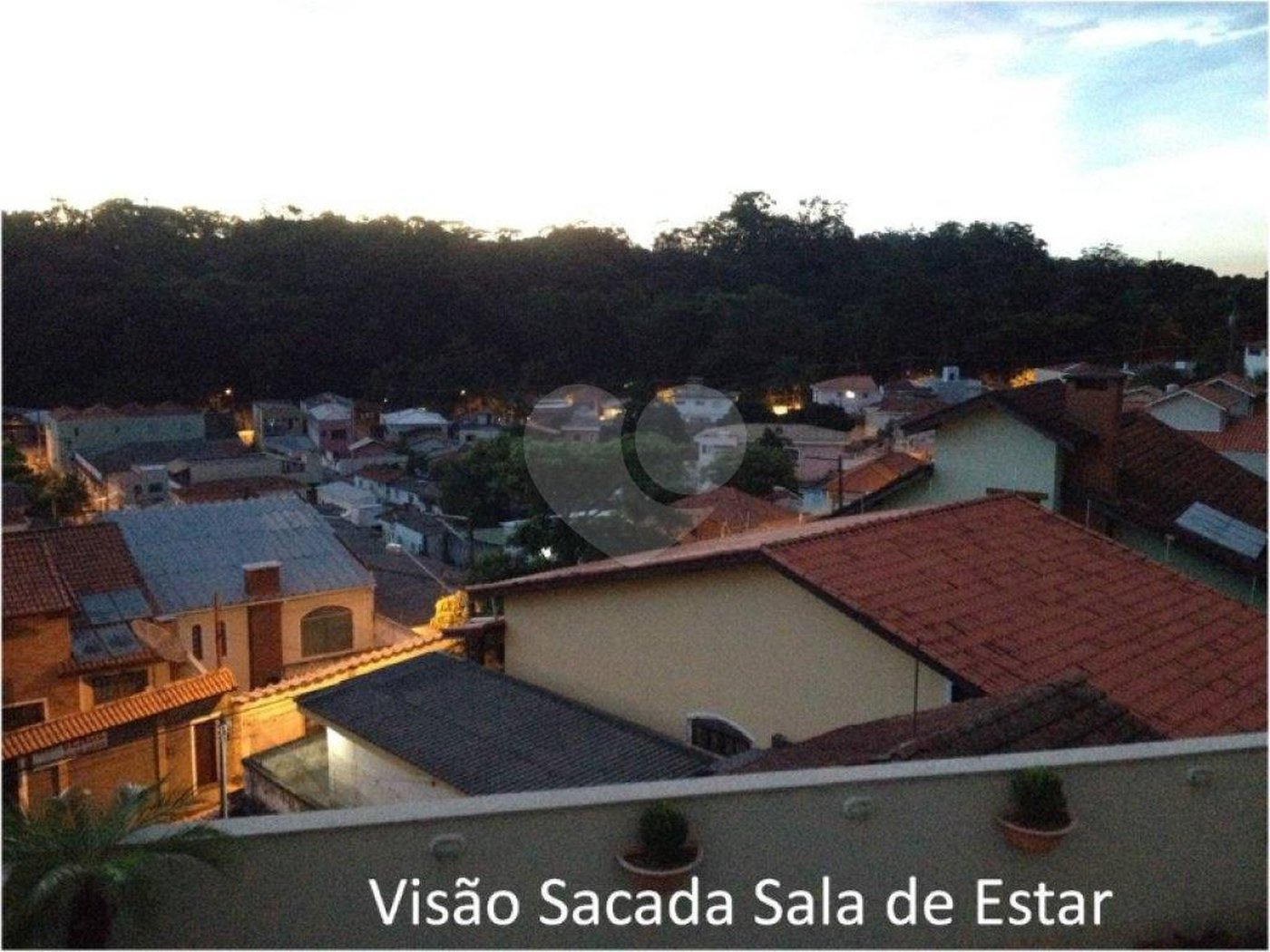 Sobrado à venda com 3 suítes em Horto Florestal, São Paulo, SP