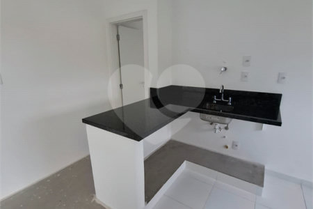 Apartamento à venda com 1 suíte em Vila Homero, Indaiatuba, SP