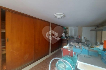 Casa à venda com 4 quartos, sendo 1 suíte,  em Lapa, São Paulo, SP