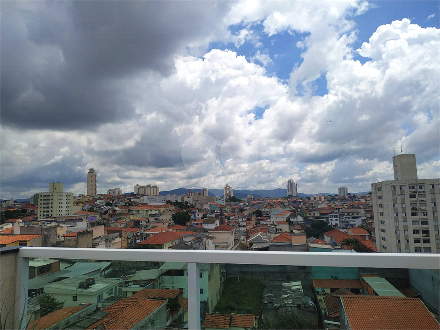 Sobrado à venda com 3 suítes em Vila Gustavo, São Paulo, SP