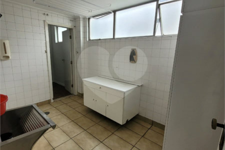 Excelente apartamento à venda no Paraíso, 3 quartos (1 suíte), localização privilegiada