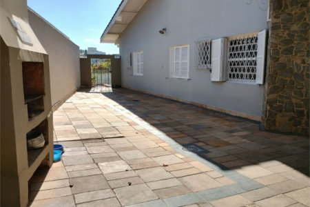 Casa de Vila à venda com 4 suítes em Jardim Londrina, São Paulo, SP