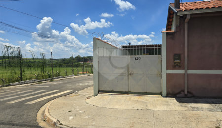 Casa à venda com 3 quartos em Vila Prado, Itapetininga, SP