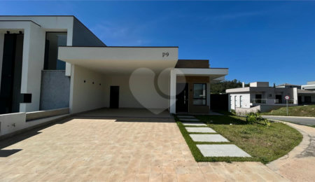 Casa à venda com 4 quartos, sendo 3 suítes,  no condomínio Residencial Mont'alcino, Valinhos - SP