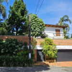Casa à venda com 5 suítes em Jardim Leonor, São Paulo, SP
