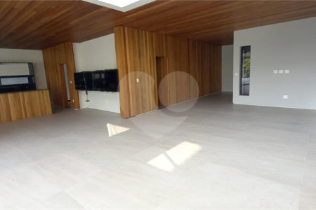 Casa à venda com 5 suítes em Condomínio Residencial Montserrat, São José dos Campos, SP