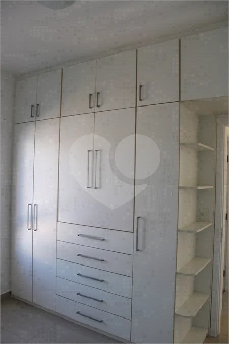 Apartamento à venda com 2 quartos, sendo 1 suíte, no Centro, Vinhedo, SP