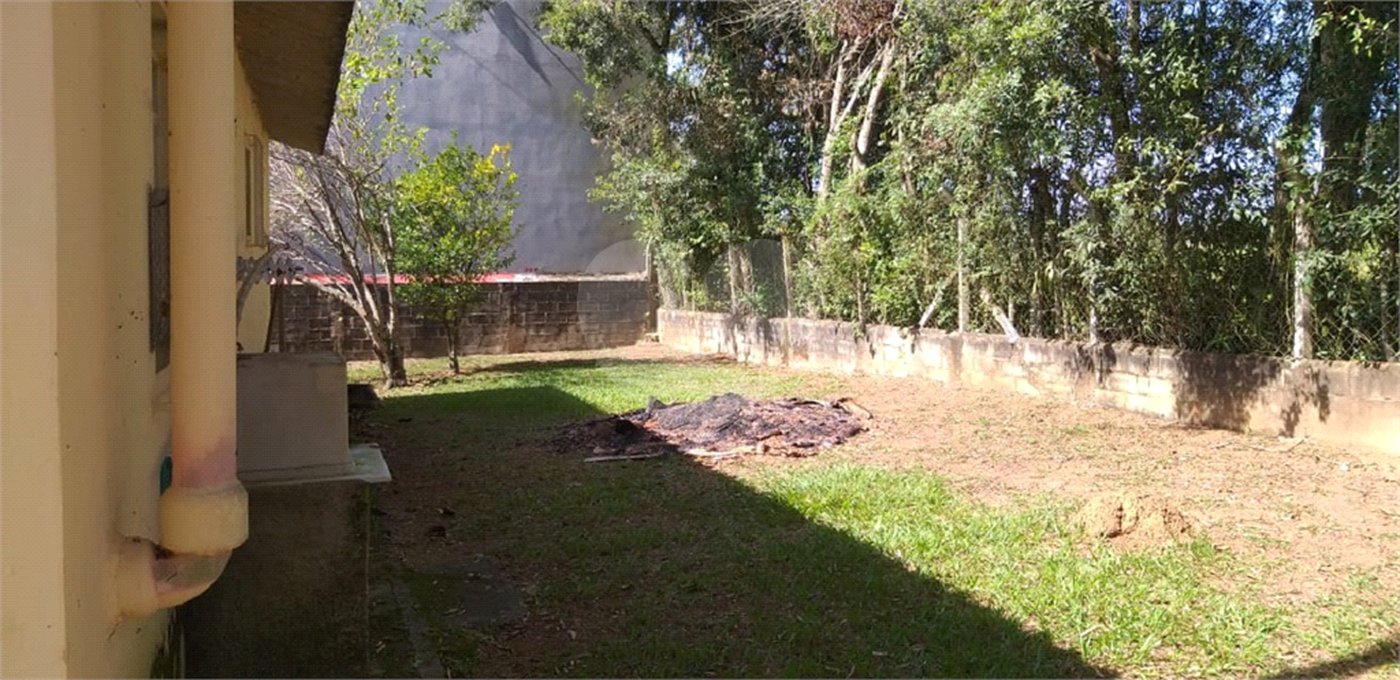 Casa Térrea à venda com 2 quartos em Chácara Real (caucaia do Alto), Cotia, SP