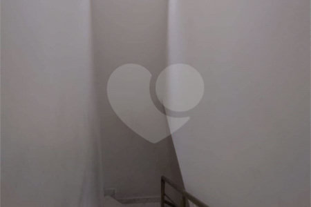 Casa à venda com 5 quartos, sendo 1 suíte, em Jardim Márcia, Suzano, SP
