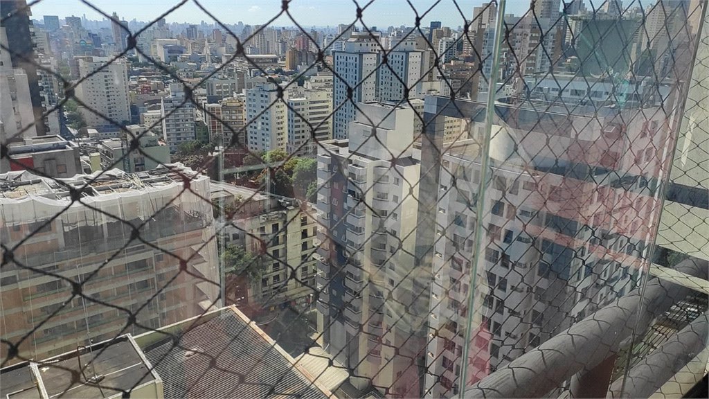 Apartamento para alugar com 2 suítes em Bela Vista, São Paulo, SP