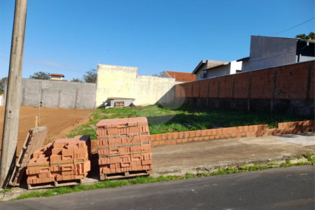 Terreno à Venda no Timburis – Excelente Localização!