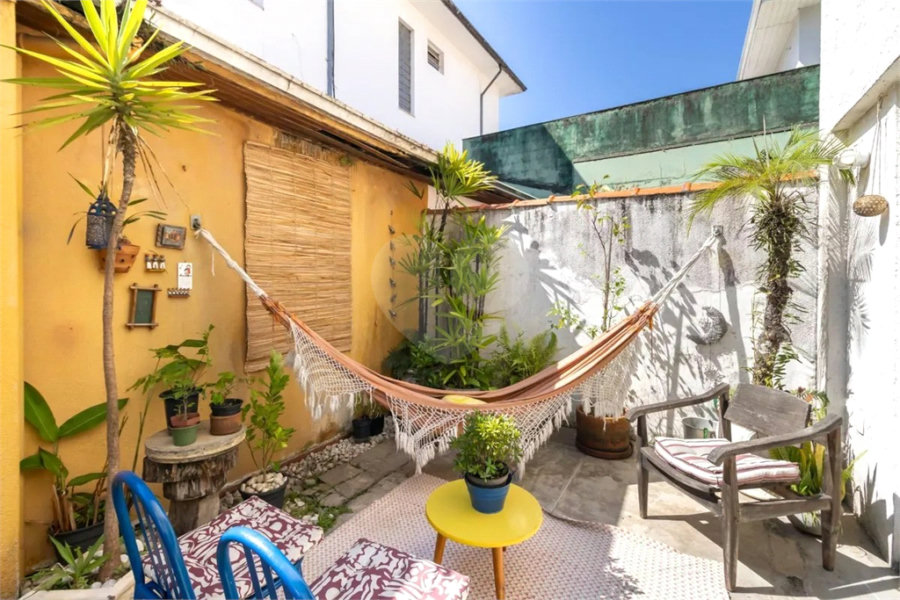 Casa à venda com 3 quartos, sendo 1 suíte, em Perdizes, São Paulo, SP