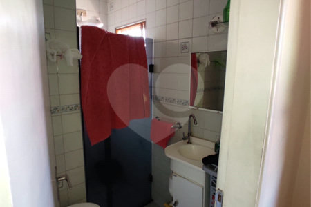 Casa à venda com 3 quartos, sendo 1 suíte,  em Jardim Santa Cecília, Guarulhos, SP