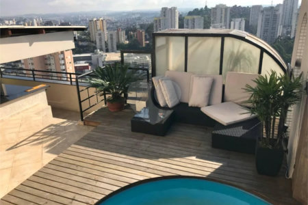 Cobertura à venda com 3 quartos, sendo 1 suíte,  em Vila Andrade, São Paulo, SP