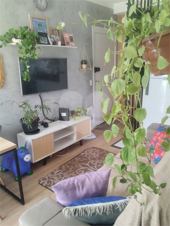 Apartamento à venda com 2 quartos em Parque Reboucas, São Paulo, SP