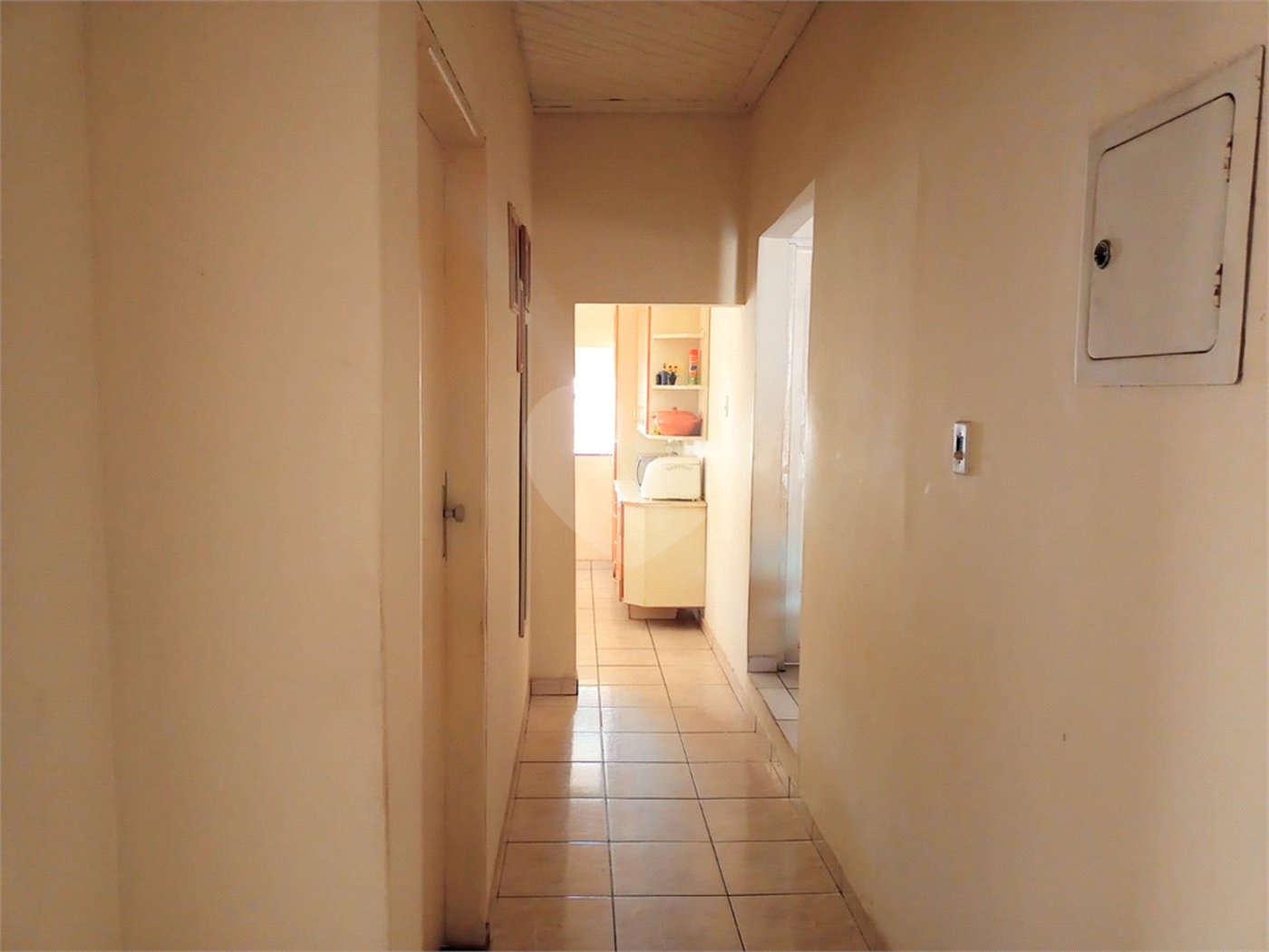 Casa à venda com 3 quartos, sendo 1 suíte, em Vila Regina, Itapetininga, SP
