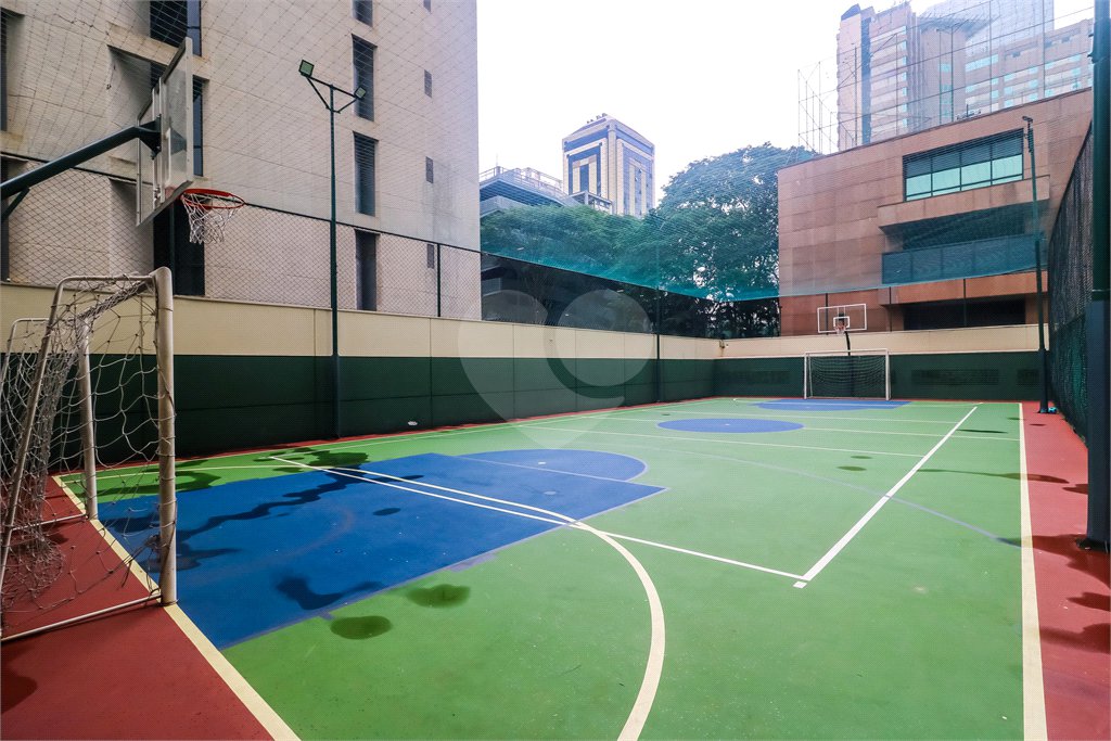 Apartamento à venda com 3 suítes em Cidade Monções, São Paulo, SP