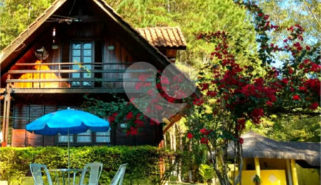 Casa à venda com 6 quartos, sendo 5 suítes,  no condomínio Cinco Lagos, Mairiporã - SP