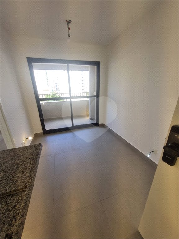 Apartamento à venda com 1 suíte em Vila Olímpia, São Paulo, SP