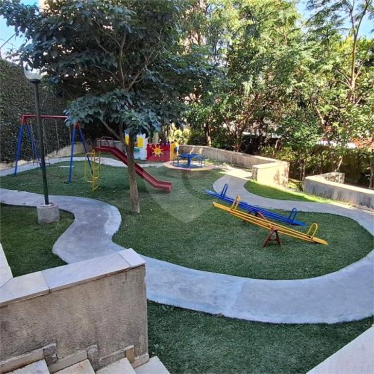 Apartamento à venda com 2 quartos em Vila Constança, São Paulo, SP