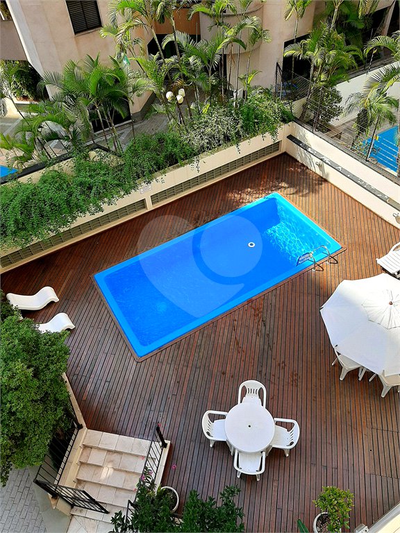Apartamento à venda com 2 quartos em Moema, São Paulo, SP