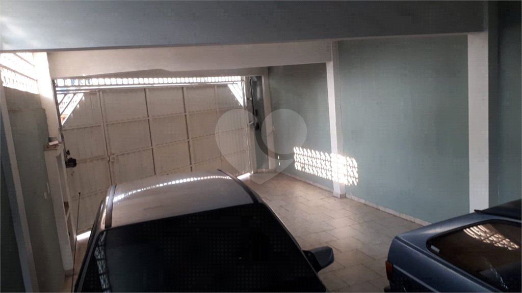 Casa à venda com 3 quartos, sendo 2 suítes,  em Vila Rosália, Guarulhos, SP