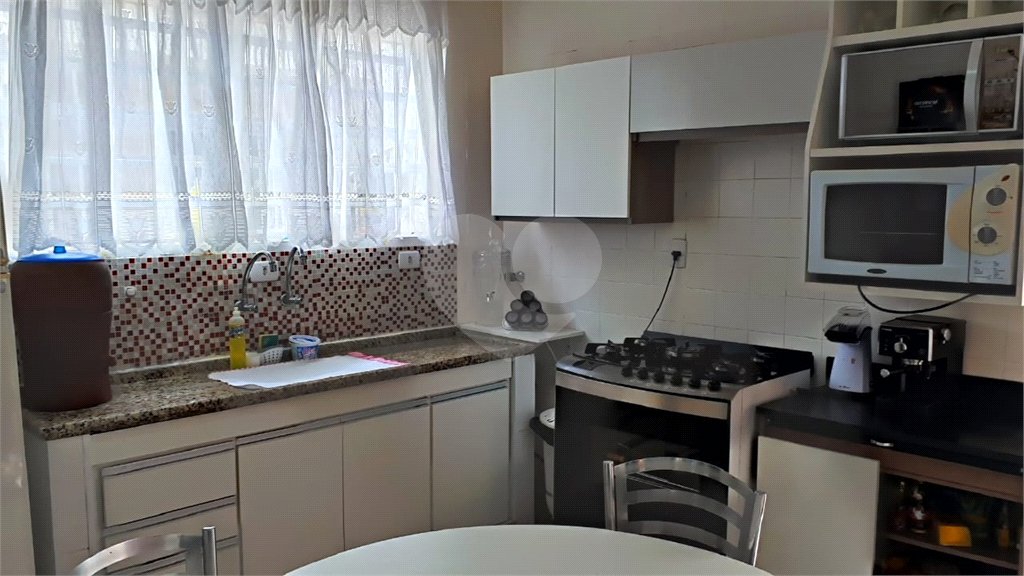Sobrado à venda com 4 quartos em Tremembé, São Paulo, SP