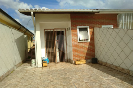 Sobrado à venda com 3 quartos, sendo 1 suíte, em Chora Menino, São Paulo, SP