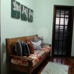 Casa Térrea à venda com 3 quartos, sendo 1 suíte, em Vila Lavínia, Mogi das Cruzes, SP