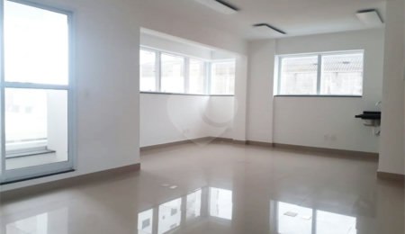 Sala para alugar em Vila Gilda, Santo André, SP