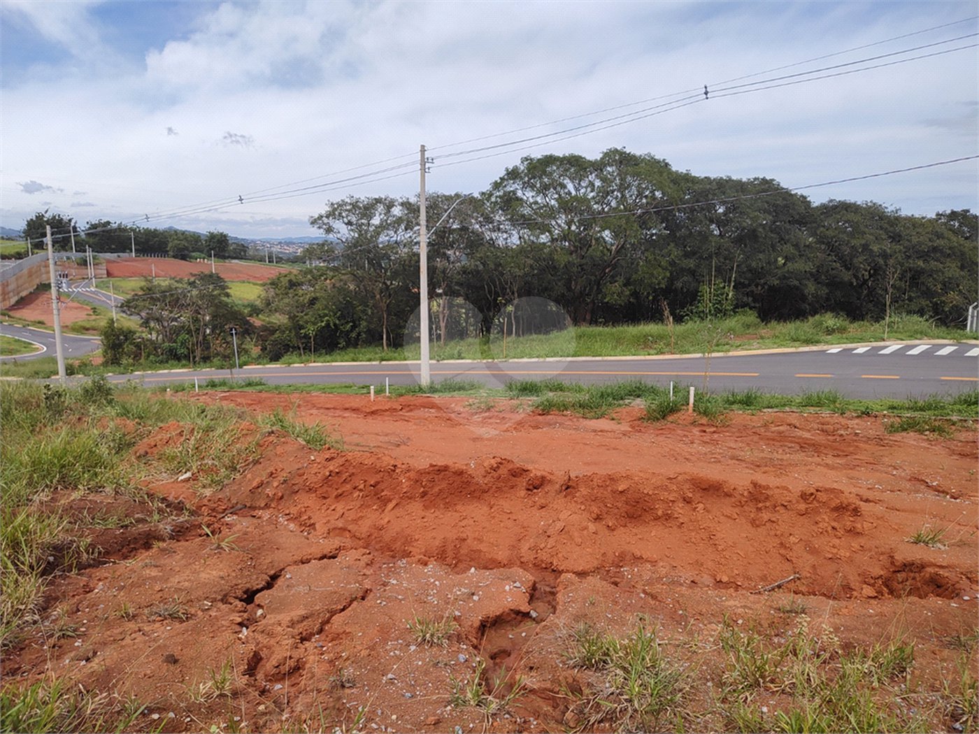 Terreno à venda no condomínio Elementum Atibaia, Atibaia - SP
