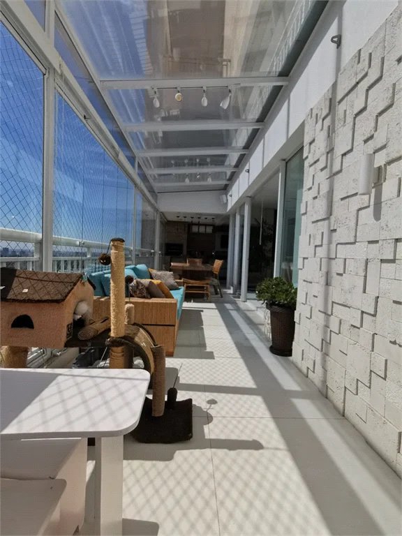 Apartamento à venda com 3 suítes em Jardim Monte Kemel, São Paulo, SP