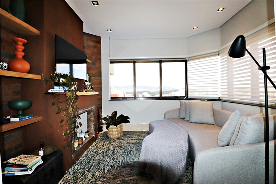 Apartamento à venda com 4 quartos, sendo 3 suítes,  em Santana, São Paulo, SP