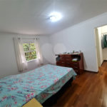 Casa Térrea à venda com 4 quartos, sendo 1 suíte, em Interlagos, São Paulo, SP