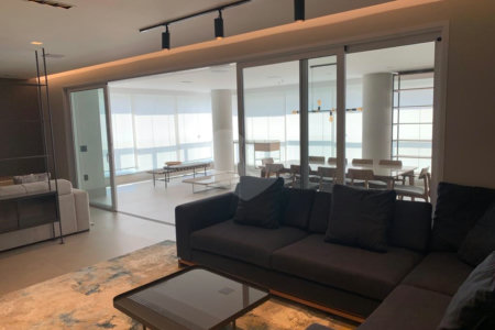 Apartamento à venda com 3 suítes em Indianópolis, São Paulo, SP