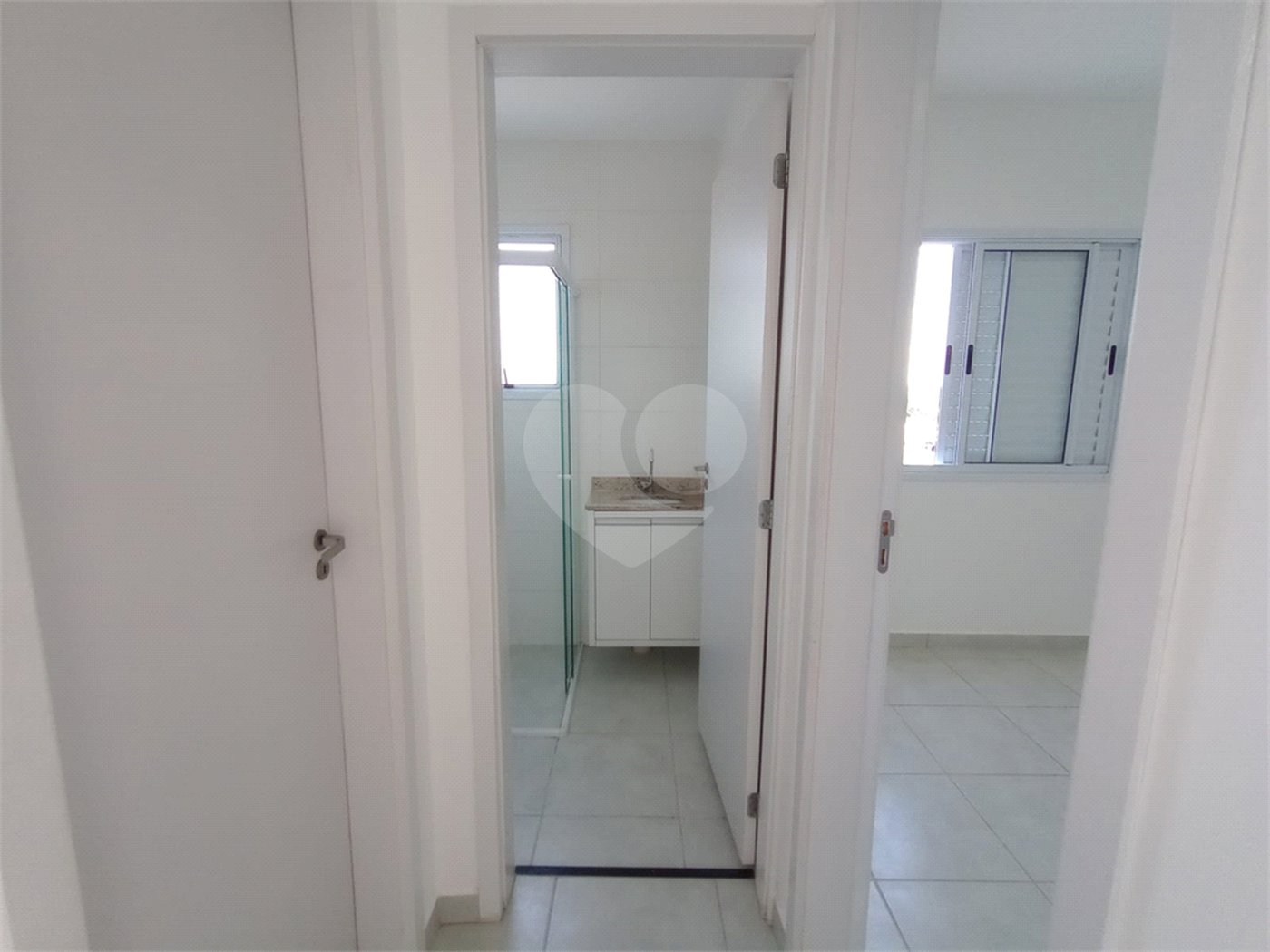 Apartamento à venda com 2 quartos em Vila Asem, Itapetininga, SP
