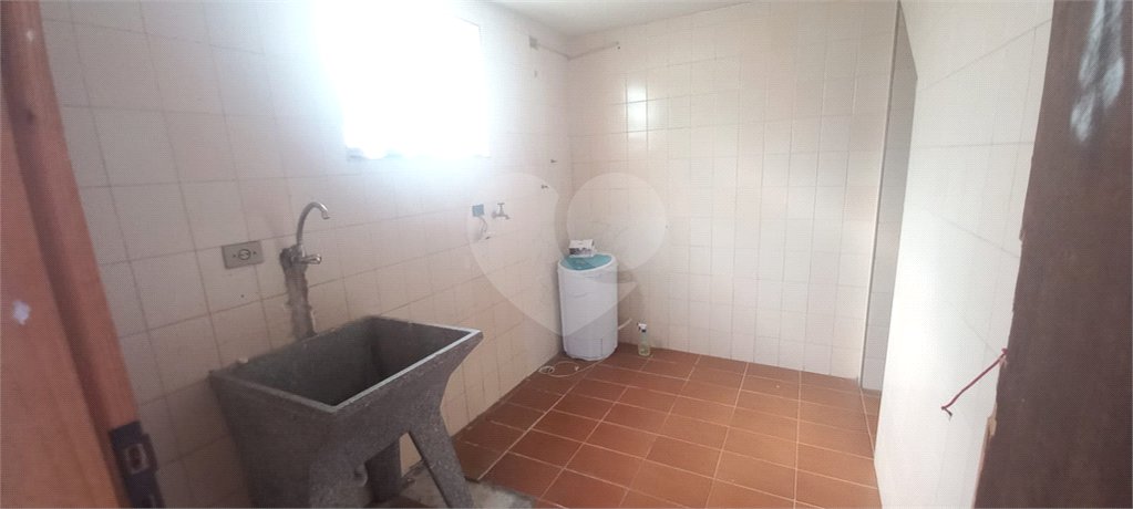 Casa Térrea à venda com 4 quartos, sendo 3 suítes, em Vila Galvão, Guarulhos, SP