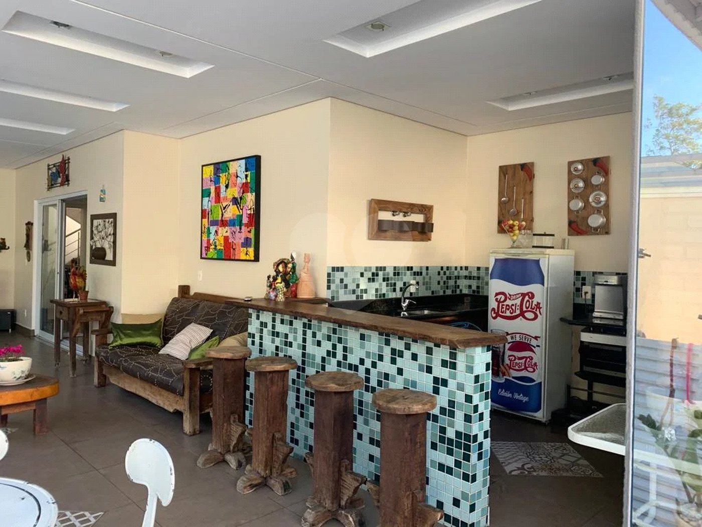 Casa à venda com 4 quartos, sendo 1 suíte, no condomínio Ibiaram, Itupeva - SP
