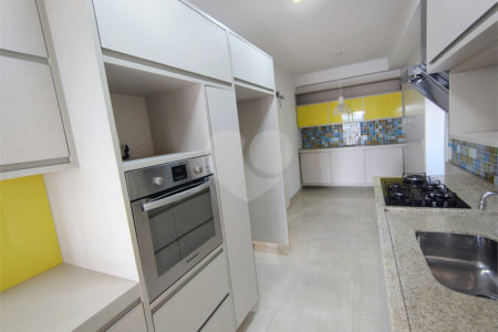 Apartamento à venda com 3 suítes em Anhangabaú, Jundiaí, SP