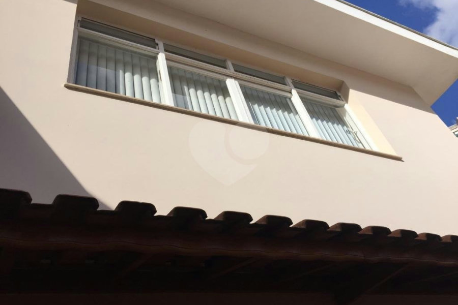 Casa à venda com 3 quartos, sendo 1 suíte, em Santana, São Paulo, SP