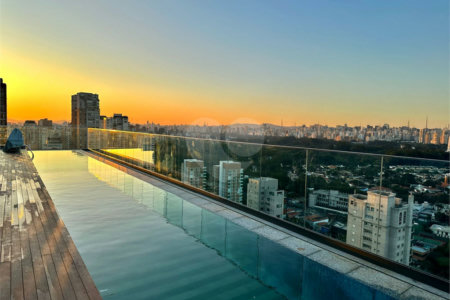Apartamento à venda com 1 quarto em Moema, São Paulo, SP