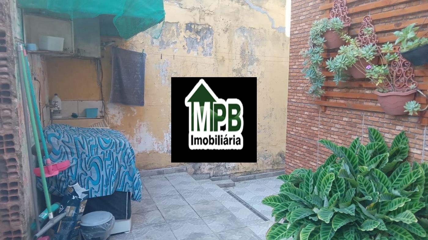Sobrado à venda com 2 quartos em Jardim Maria Antônia Prado, Sorocaba, SP