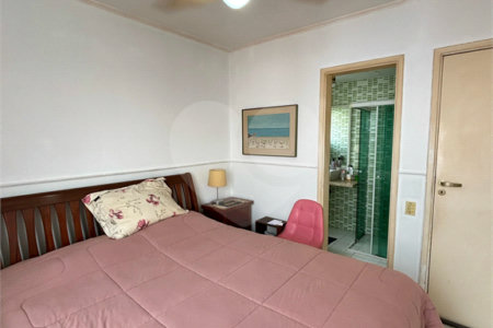 Apartamento à venda com 3 quartos, sendo 1 suíte,  em Indianópolis, São Paulo, SP