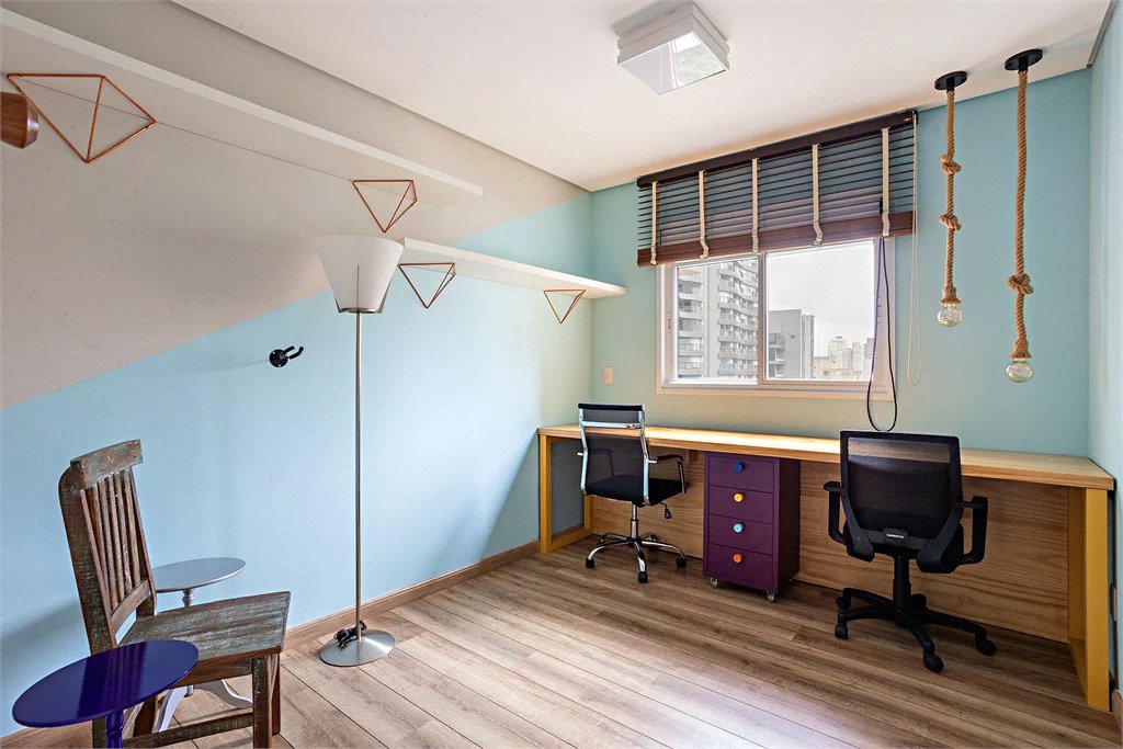 Apartamento à venda com 3 quartos, sendo 1 suíte, em Jardim das Acácias, São Paulo, SP