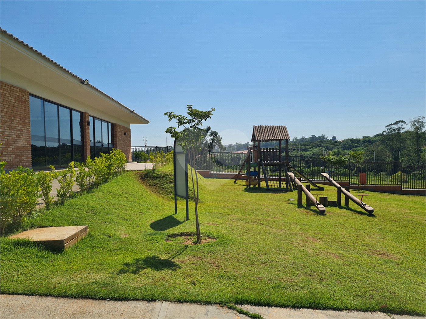 Casa à venda com 3 suítes no condomínio Residencial Villagio Wanel, Sorocaba - SP