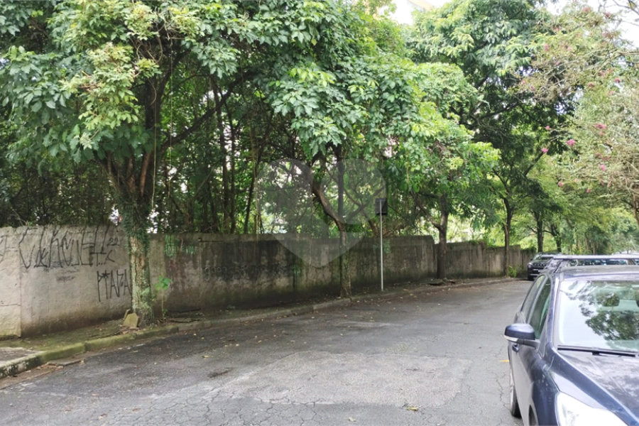 Terreno à venda em Morumbi, São Paulo, SP