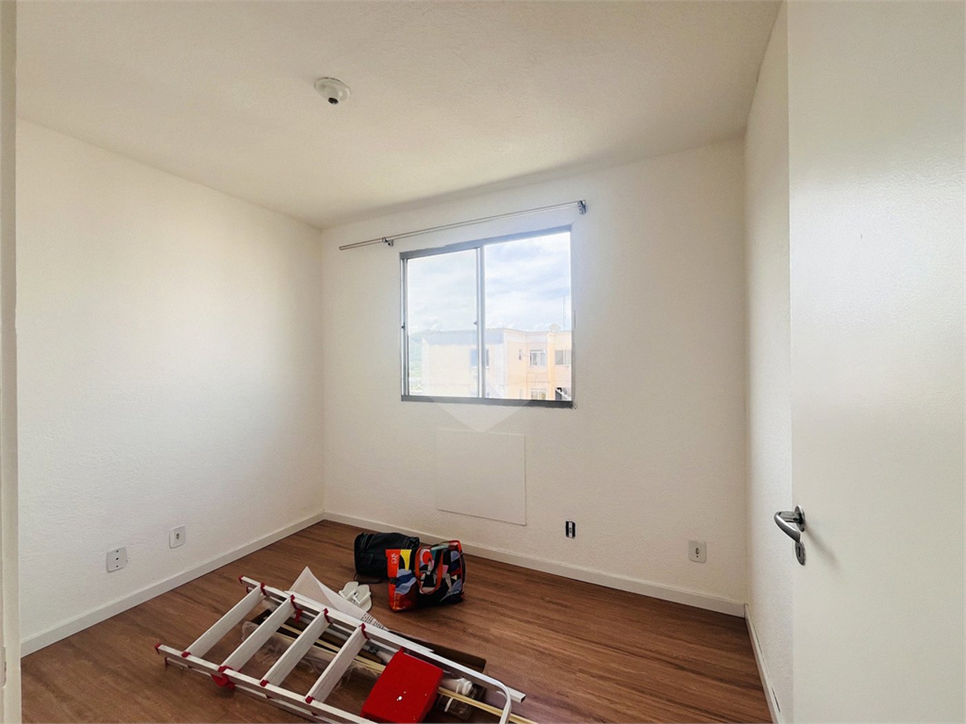 Apartamento à venda com 2 quartos em Cosmos, Rio de Janeiro, RJ