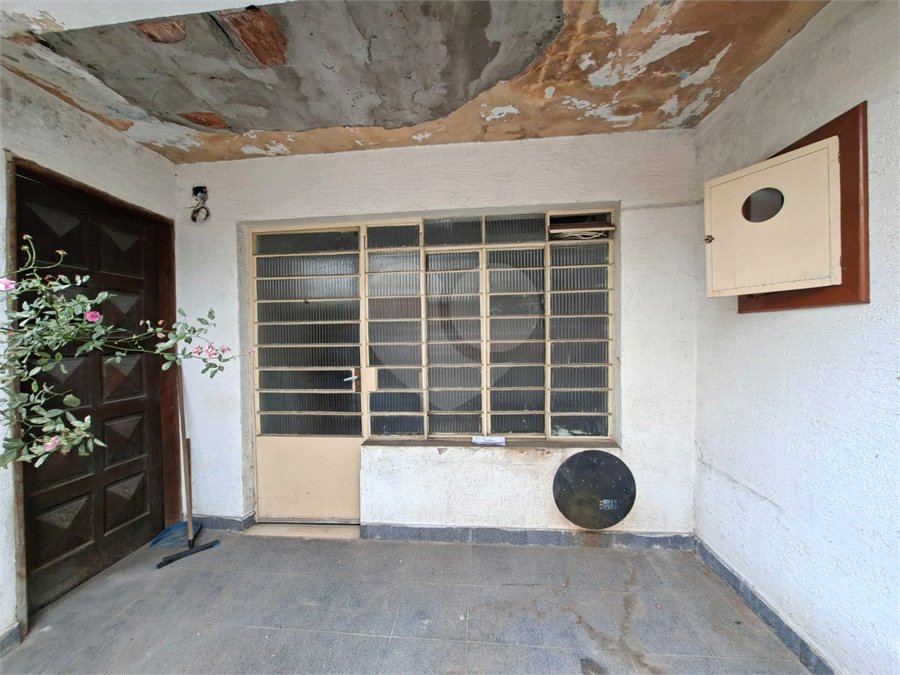 Casa à venda com 2 quartos, sendo 1 suíte, em Vila Galvão, Guarulhos, SP