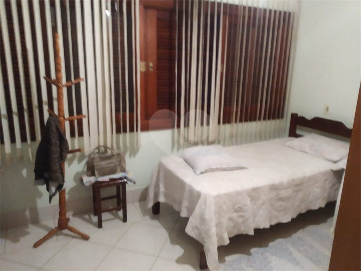 Casa à venda com 4 quartos, sendo 2 suítes,  no condomínio Acmti - Colinas do Mosteiro, Terras de Itaici e Recanto dos Pássaros, Indaiatuba - SP